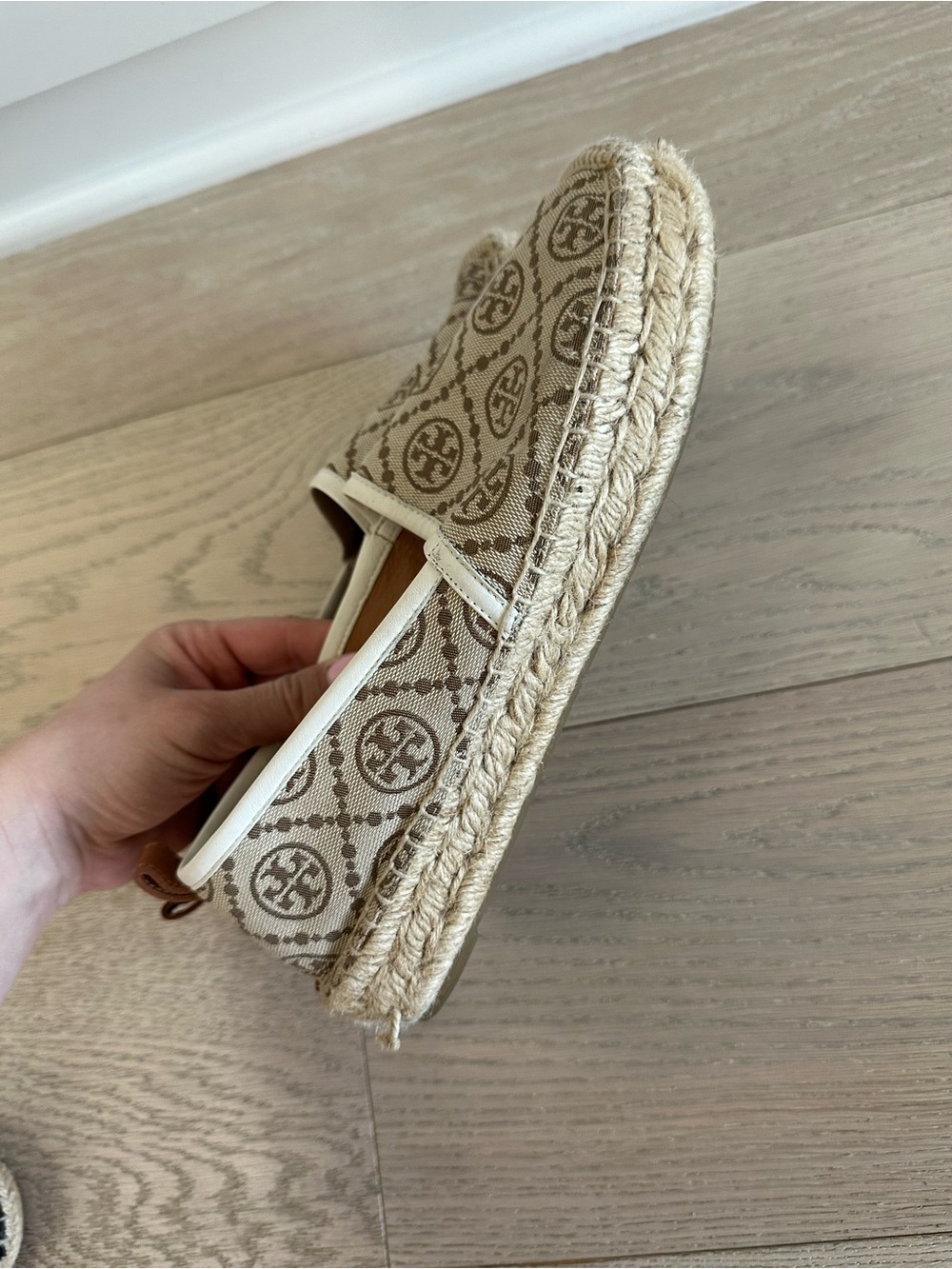 Tory Burch Beige Logo Canvas Espadrille Flats - Picture 3 of 4